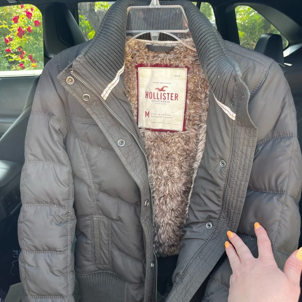Gray Puffer Jacket - Picture 6 of 6